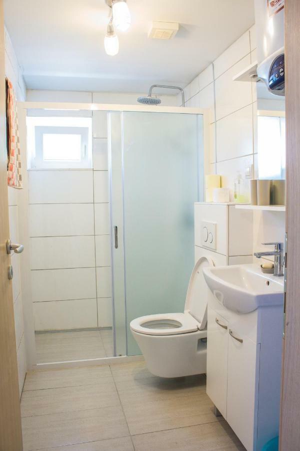 Apartment Verica In Duce - 20 Meters From The Beach ดูกีรัท ภายนอก รูปภาพ